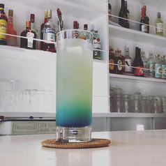 チャイナブルー