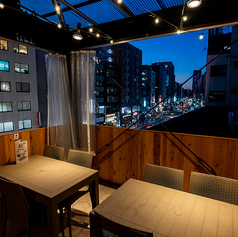 金の餃子酒場 中目黒店の雰囲気3