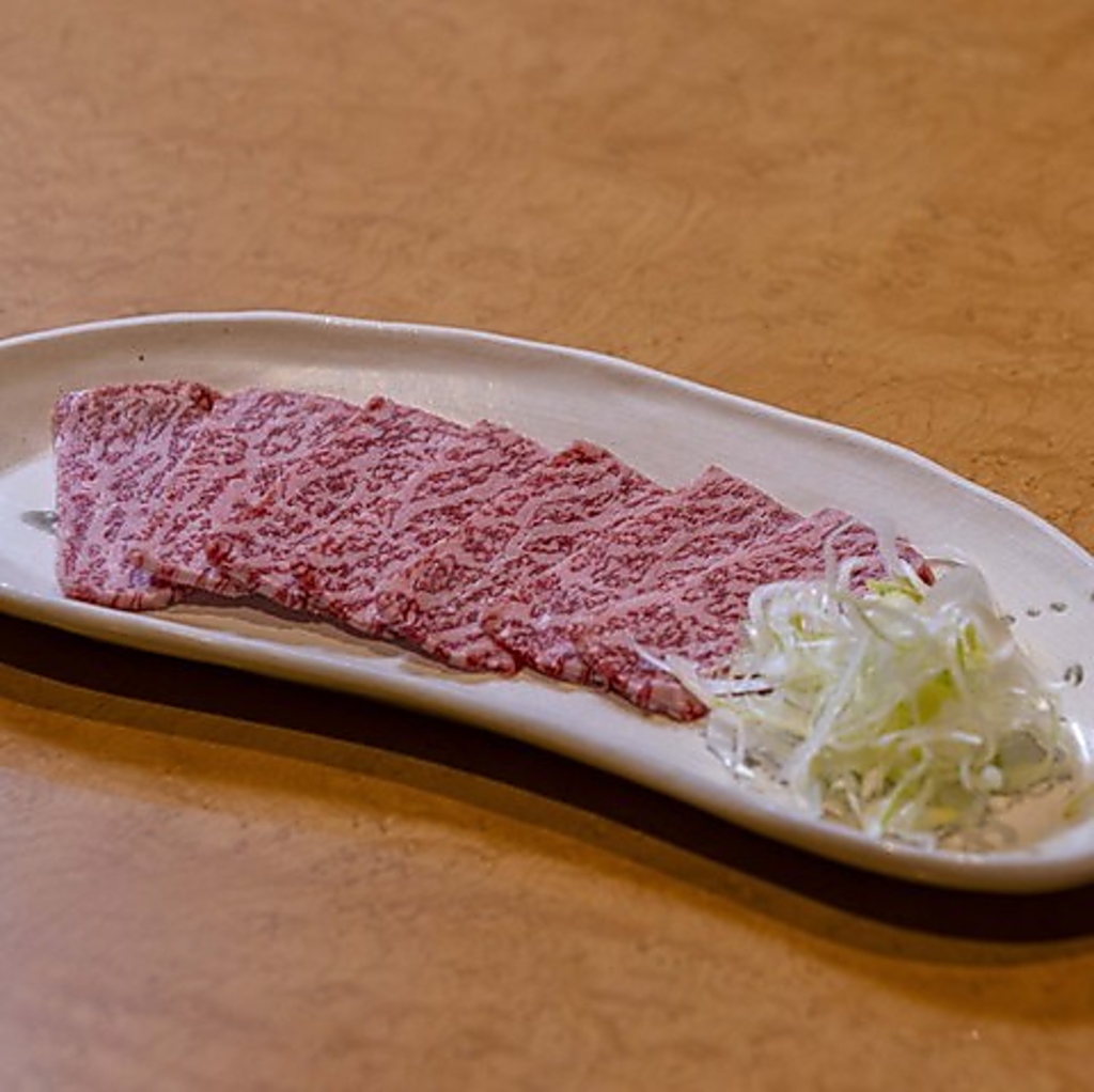 ≪こだわりのお肉≫信頼できる精肉卸から毎日仕入れております!!お肉本来の美味しさをご賞味下さい。