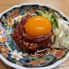 和牛レアステーキユッケ