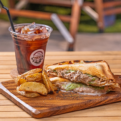 ツナマヨホットサンド＋ポテトセット