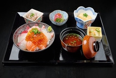 魚 寿司 肉 KYOUEN キョウエン 磨屋町本店のおすすめランチ3