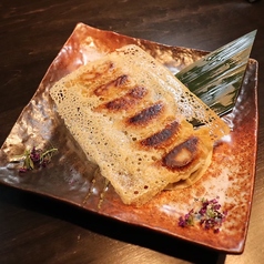 羽根つき鯖の焼き餃子