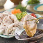 鮮やかで目でも楽しめる豪華コースです。どのお料理も食材や鮮度にこだわったものになっています