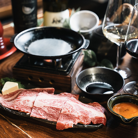 キャリア40年の食肉のプロが確かな目利きで買い付けた美味しい牛肉が味わえる！