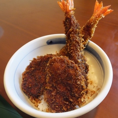 えびヒレソース丼