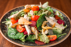 サルデーニャ風ミルク豚のサラダ