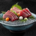 料理メニュー写真&nbsp;マグロの刺身3種盛り合わせ