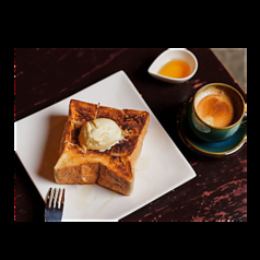 TAXI GARAGE CAFE タクシーガレージカフェのおすすめポイント1