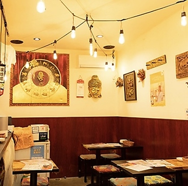 アジア料理 肘鉄 野毛店の雰囲気1