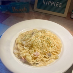 クラムチャウダーのパスタ（サラダ付）