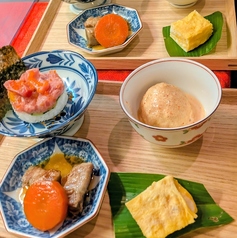 《JASSが流れる落ち着いた雰囲気》