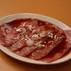 新橋の町焼肉で宮崎県産の和牛ハラミ」「黒タン」を堪能