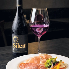 シレーニ ピノ・ノアール（ボトル）