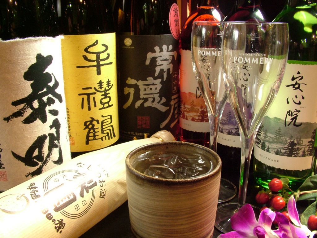 大分の焼酎・ワイン・果実酒をたくさん揃えています！！女性のお客様にも好評です。