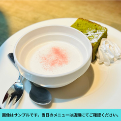 本日のプリンとケーキ盛り合わせ