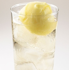【匠ハイボール】ストロングレモン(酸っぱいレモンシャーベット入りハイボール)