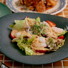 エビとホタテの自家製ドレッシングサラダ