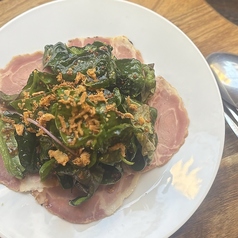 ローストポークとグリーン野菜