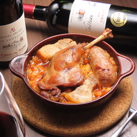 【旬の食材を活かしたこだわりの料理】