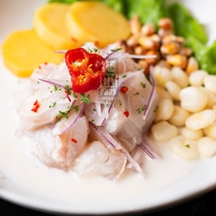 鮮度抜群の魚介とレモンが爽やかに香る自慢のセビーチェ
