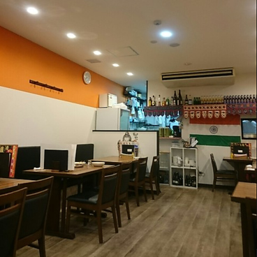 India＆Nepalrestaurant　NewTajMahalEverest(ニュータージマハルエベレスト)北千里店の雰囲気1