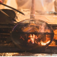 炭火で焼き上げるジビエ料理