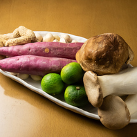 自慢の串が揃う『Aコース 3500円(税込)』！