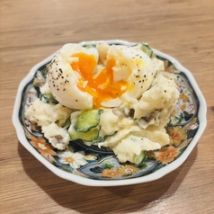 酒場のポテサラ