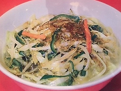 フカヒレ野菜ラーメン