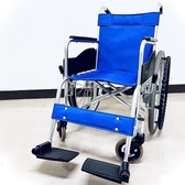 【車いすの受入れOK★】車椅子のお客様も入店しやすいように、スロープの設置や段差のない通路、エントランスはゆったりと広いスペースを確保しています。また車椅子のお客様も使いやすいよう、広めの御手洗いをご用意しております。入口すぐのテーブル席はご安心頂ける広々としたスペースで車椅子のままお食事も可能です◎