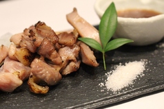 鶏もも燻製の炙り～特製みそだれ～