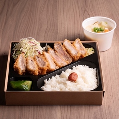 串かつ とんかつ五大 わさだ店の雰囲気1