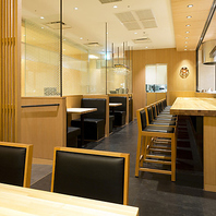 落ち着く雰囲気の店内で至福のひとときを。