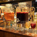 カクテルやソフトドリンクも充実