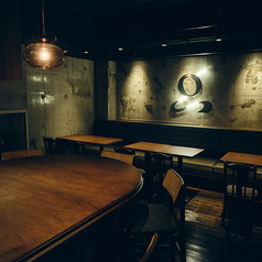 【ベンチシート】ソファ空間でゆったりと座れるベンチシートもございます。