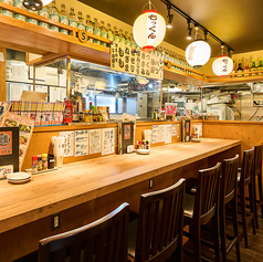 1名様でも、2名様、3名様でもカウンターでどうぞ！※写真は系列店です