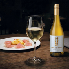 ダークホース シャルドネ（グラス）