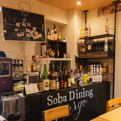 蕎麦ダイニングlargo 堺東駅前店の雰囲気3