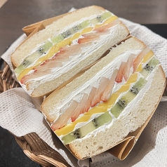 フルーツミックスのサンド