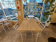 テーブル席(2~4名) 3席