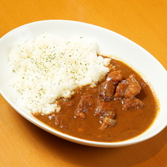 【定番人気！】カレーライスもご用意♪の写真