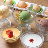 女性にうれしいデザートは豊富な品ぞろえ♪選べるデザートや八香閣でしか味わえないデザートは宴会の〆やコース料理の最後にピッタリ♪季節に応じて内容が変わる可能性がございますのでお気軽にお尋ねください♪