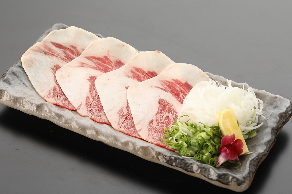 広島名物コーネ。玉ねぎとポン酢がベストマッチです。