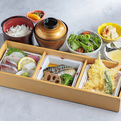 定番の福伸ご膳「なごみ」貝汁つき