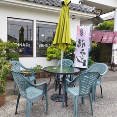 テラス席のご準備もございます。