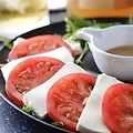料理メニュー写真 トマトのカプレーゼ