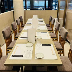 近江牛もりしま 寛閑観ここ滋賀 東京日本橋店の雰囲気2