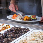 人生の特別な日を彩るウェディングや二次会のご相談も承っております。貸切でのご利用も可能ですので、人数やご予算など、まずはお気軽にご相談ください。お二人にとって最高の思い出となる一日を、心を込めてお手伝いします！