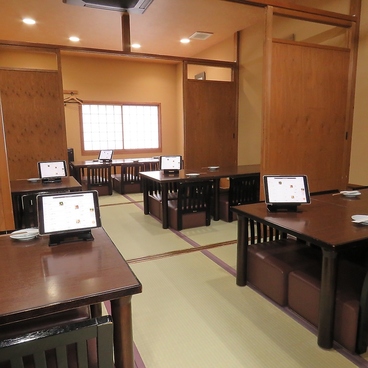 さかな屋さんの居酒屋 北島商店酒場の雰囲気1